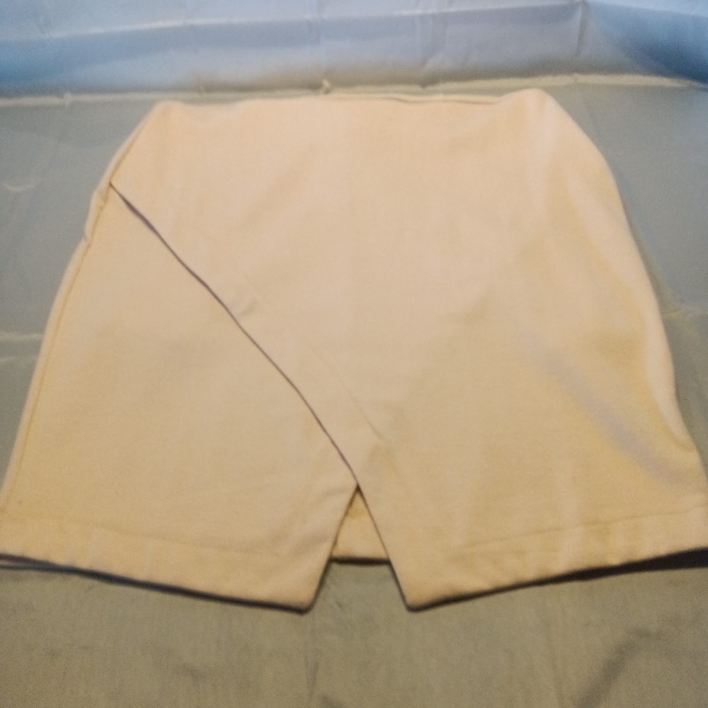 Dress - Picture 5 of 7